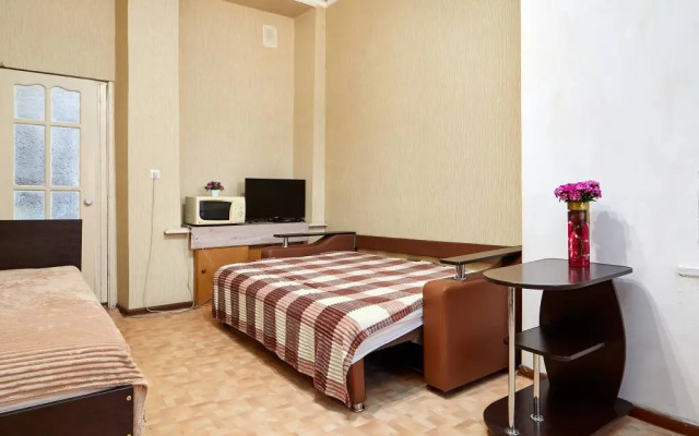 Квартира на переулке Яновского 2