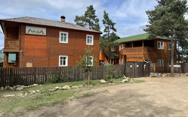 Gostinitsa LADA Hotel