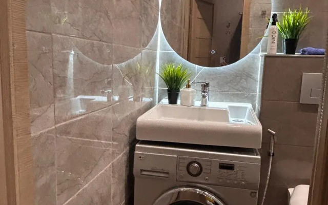 Квартира Цветная студия