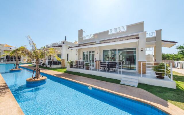 Отель The Oriental Beach Pearl