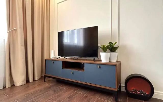 Lila Flat