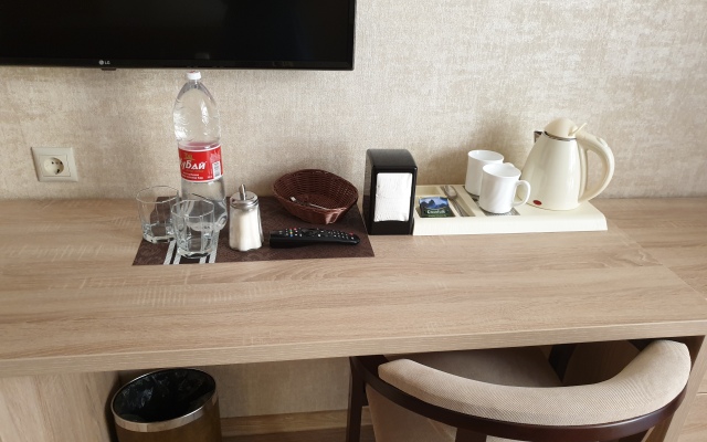 Celentano Mini-Hotel