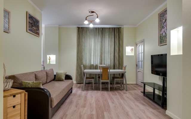 Комфортная квартира рядом с Арбатом