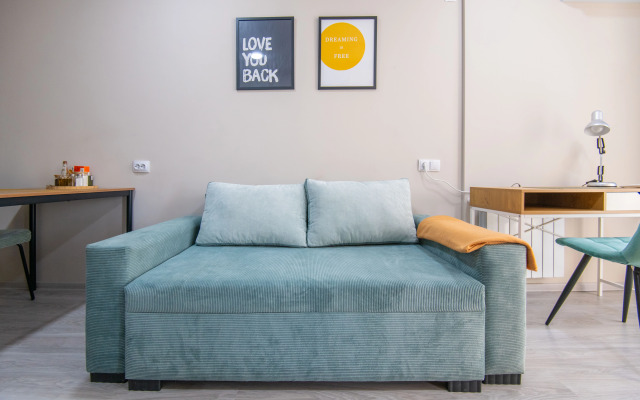 GG Home 1BR in Rainbow with Pool Flat