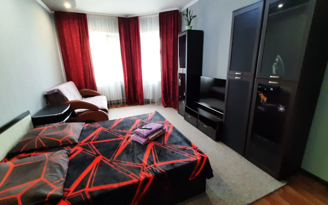 Апартаменты Нововартовская