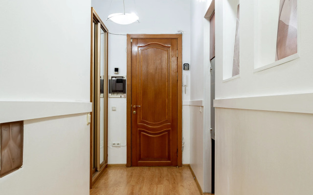 Апартаменты 3 спальни 2 санузла Грибоедов 10 гостей