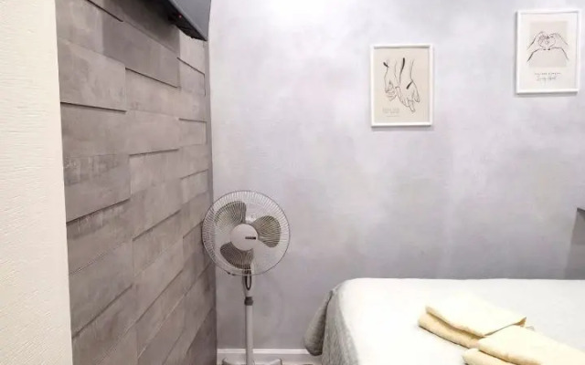 Квартира Уютная в Шаговой Доступности от Метро