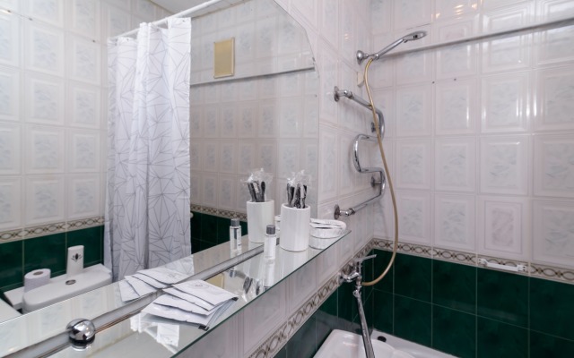 Na prospekte Mira ot Comfort home Apartments