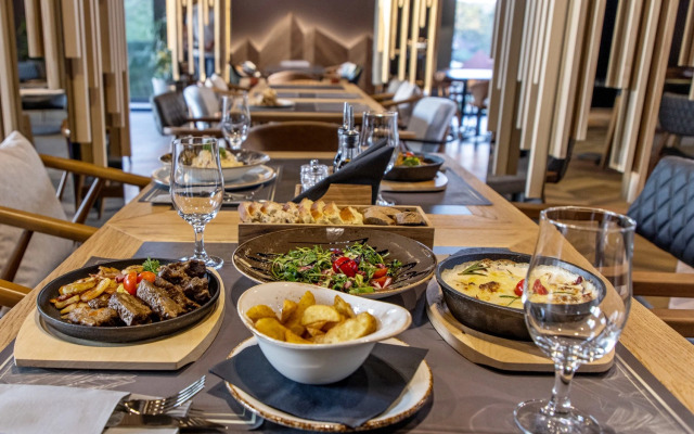 Отель Royal Mountain