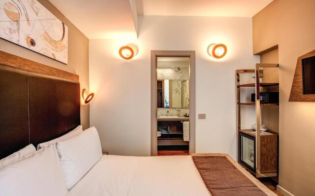 Hotel Al Manthia