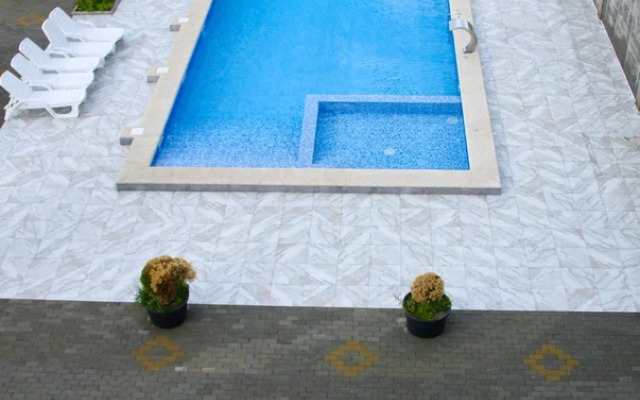 Colibrii Hotel