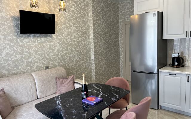 Апартаменты 158 Мира 44