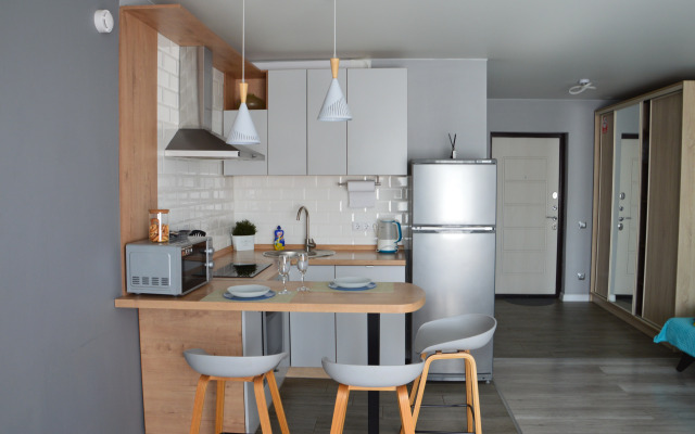 Grey Room S Basseynom RnD Apartments