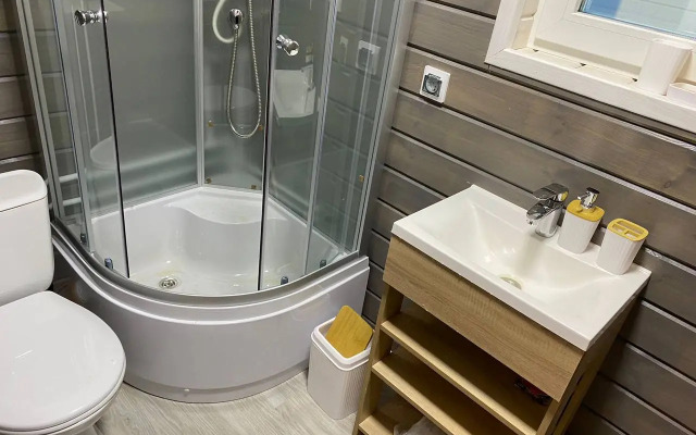 Частный дом Дом студия в Кобоне