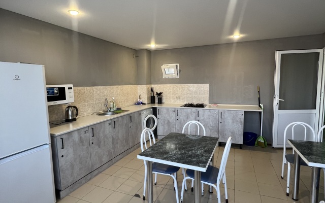 Akula Guest House