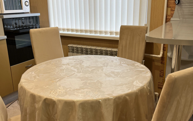 Квартира Трехкомнатная на Проспекте Сююмбике 49/1 (43/16)