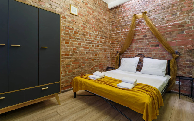 Апартаменты на Большом 13 Эркер