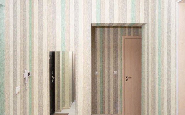Na Dvoikh Italyyanskiy Dvorik Flat