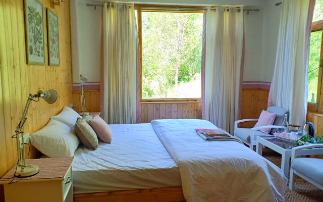 Seclude Orchard Manali Guest house