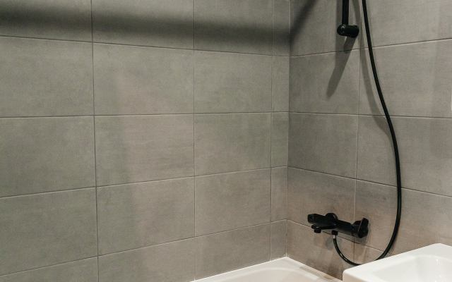 Квартира Стильная Студия с Джакузи Рядом с ЖД Вокзалом