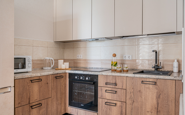 Апартаменты на Краснолесья 10/3