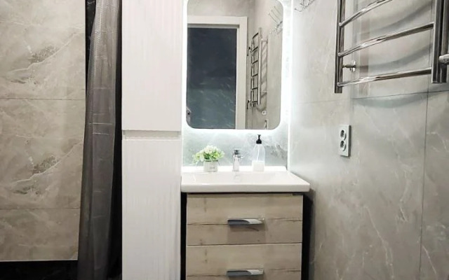 Ujutnaja vblizi Ajeroporta Flat