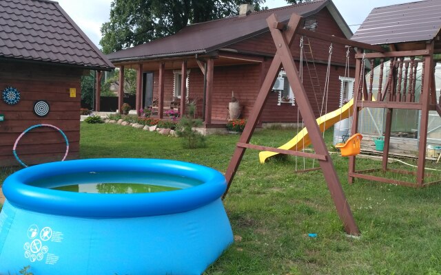 Usadba Derevenskij Raj Guest House