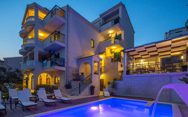 Villa Fani Apartments