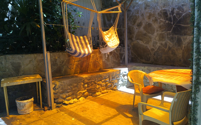 Studiia v TSentre u Moria Flat