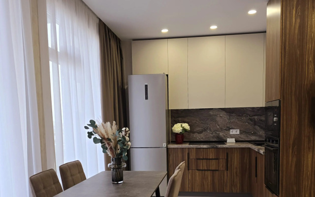 SilverPeak 63 Apartments