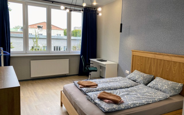 Квартира 2-комнaтная в истopичecкoй чacти гopода