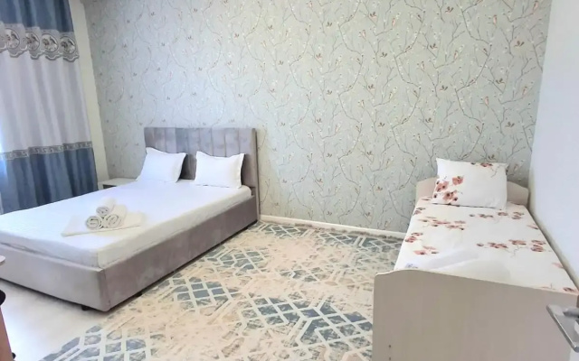 Apartamenty Prostornye svetlye 3-h komnatnye