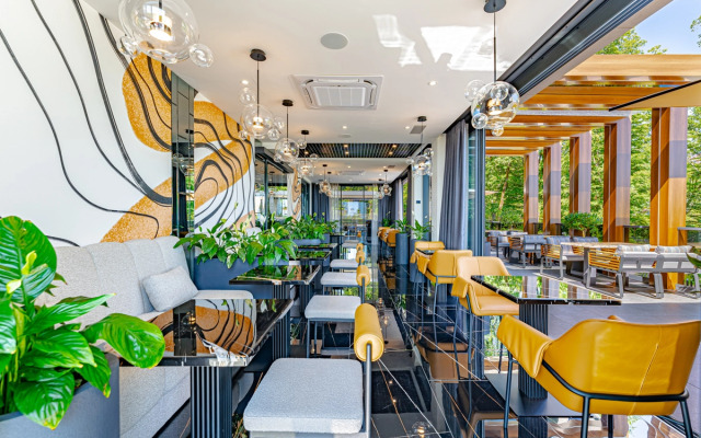 Mondrian Boutique Hotel