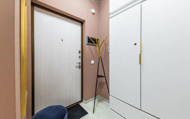 Kvartira Stilnaya Studiya U Ligovskogo Prospekta Flat