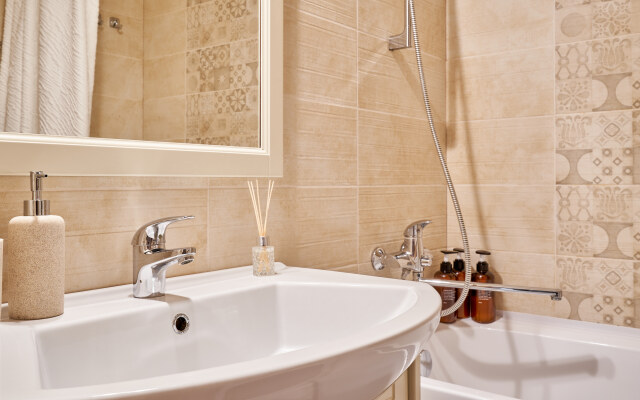 Квартира на 17 этаже на Речном