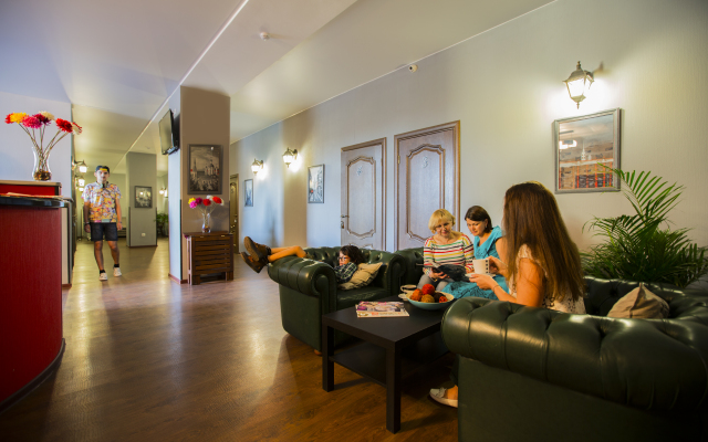 Moy Hotel