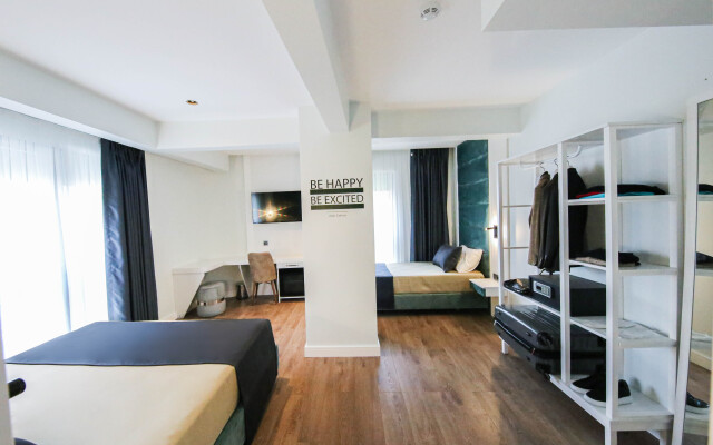 Axu Airport Hotel