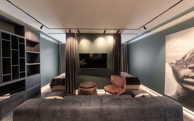 Апартаменты Red Apartments Куршевель