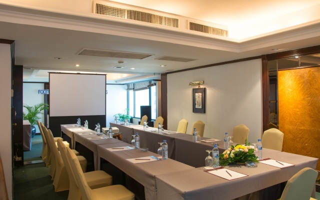 Bangkok Hotel Lotus Sukhumvit 33 by Compass Hospitality