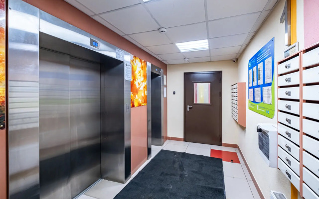 Apartments U Metro Ladozhskaya