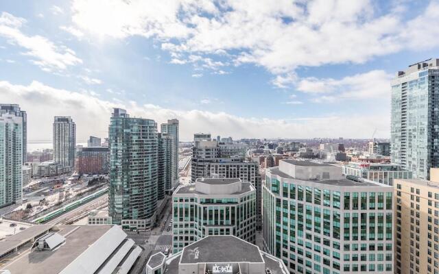 GLOBALSTAY. Modern Downtown Apartments