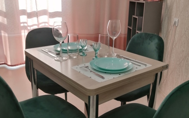 LifeHome na Ivanova 2 Apartments