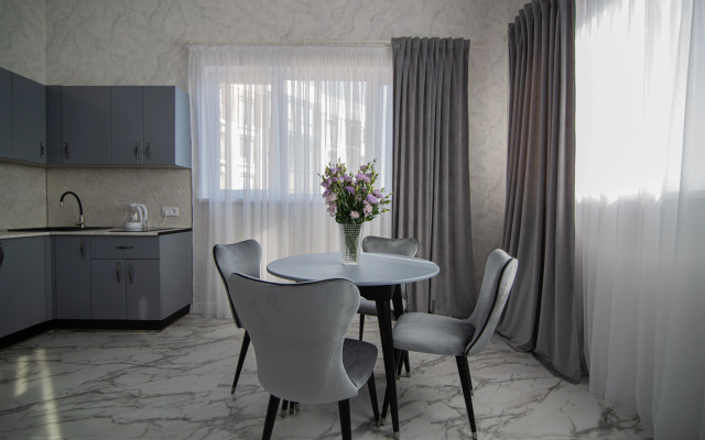 Апартаменты двухуровневые Wolf с видом на море