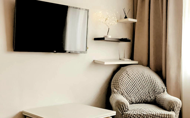Lux  Apartments