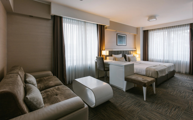 Heritage Hotel
