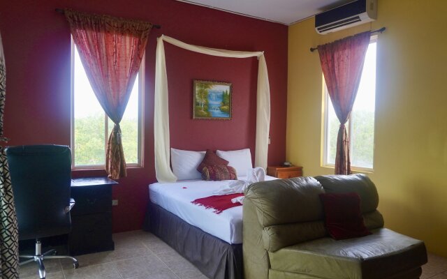 See Belize Sunroom Apartments