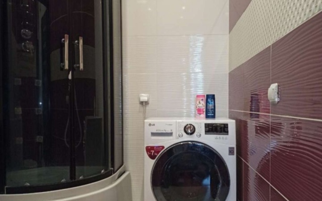 Апартаменты на Ялтинской с видом на реку