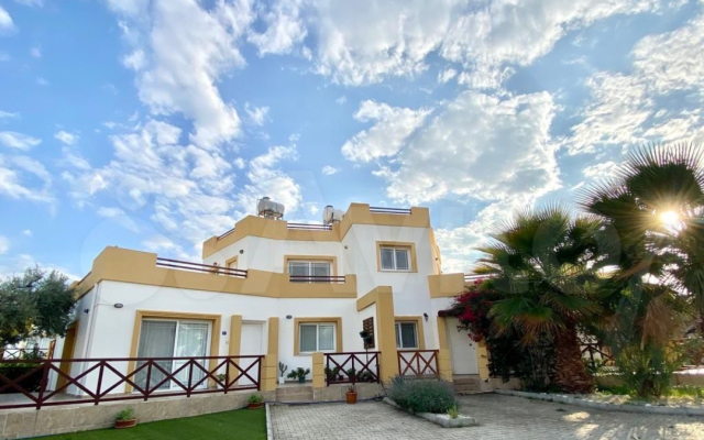 Pentkhaus s Vidom na More i Gory Apartments
