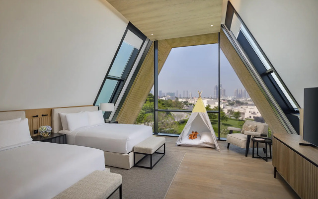 Katara Hills Doha, LXR Hotels & Resorts
