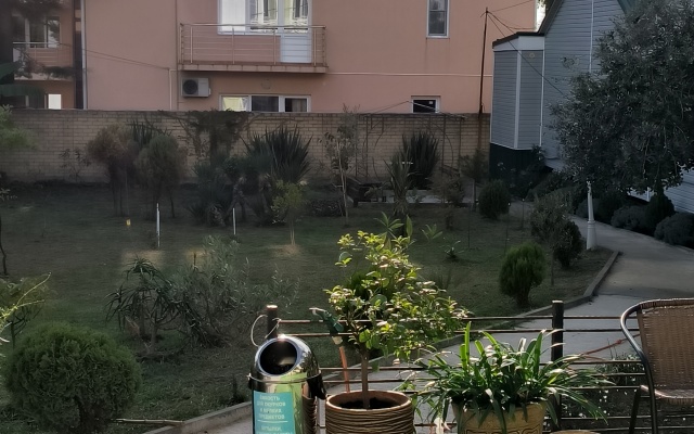 Na Beregu Guest House